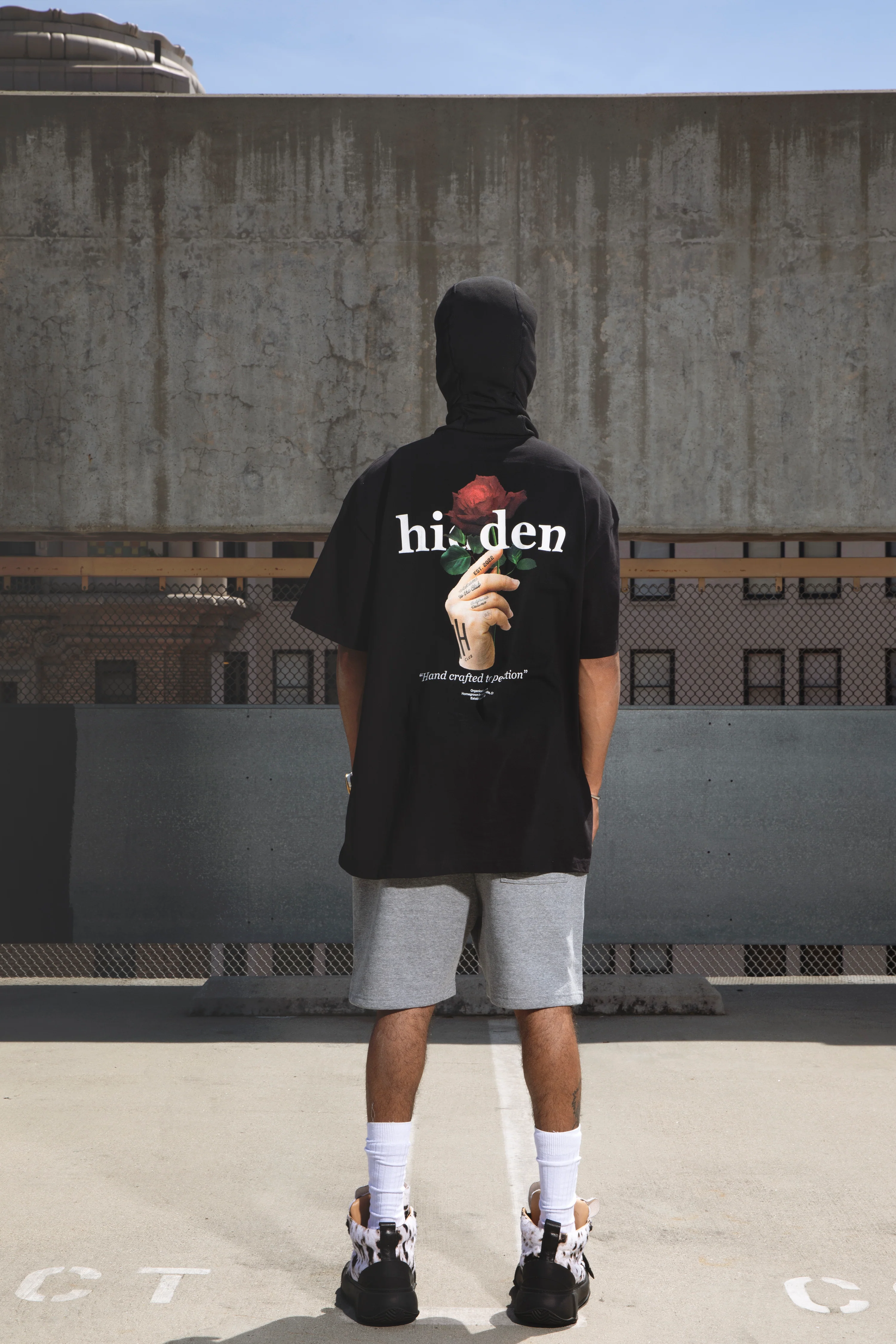 Hidden Rose Tee - Black - Image 3