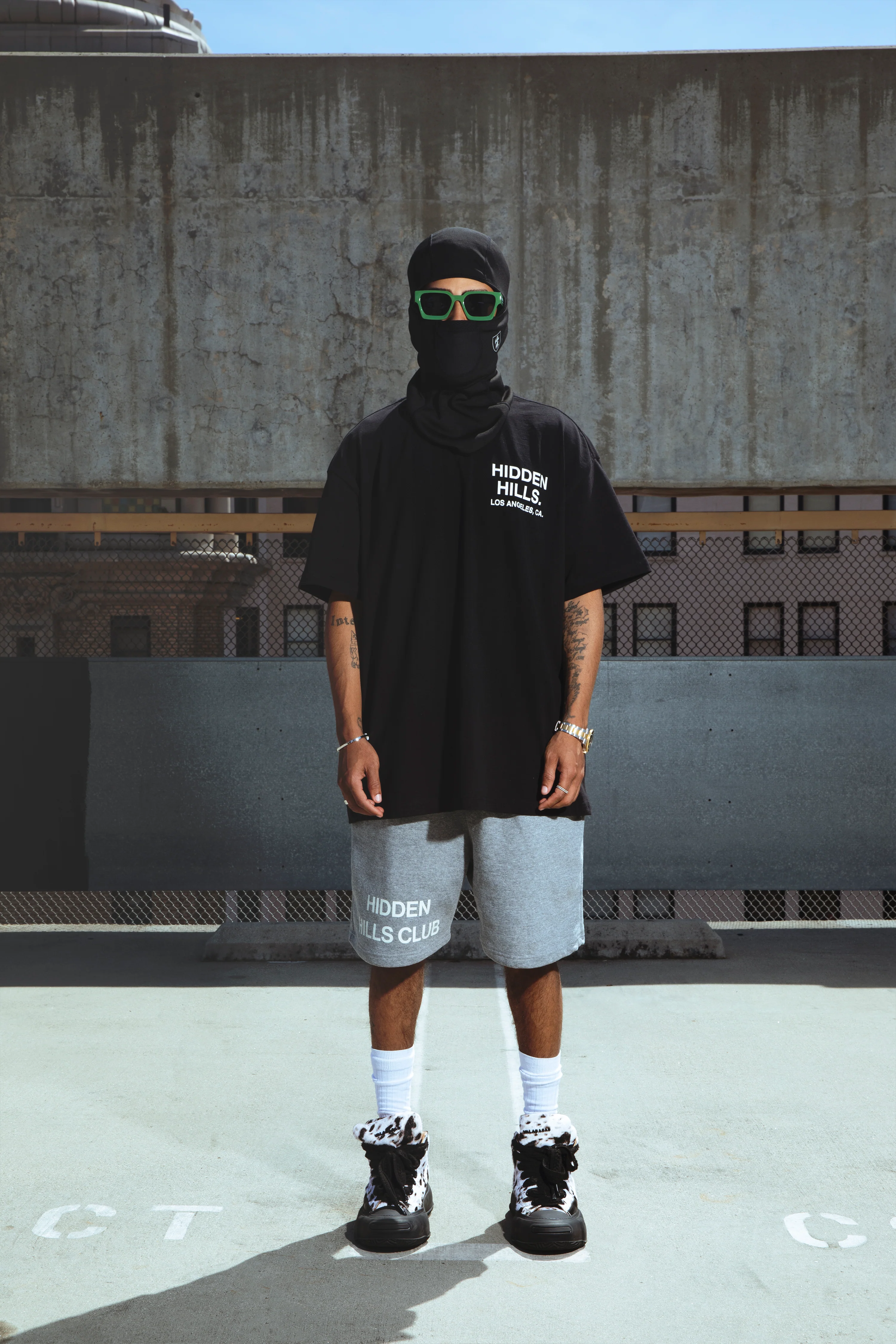 Hidden Rose Tee - Black - Image 4